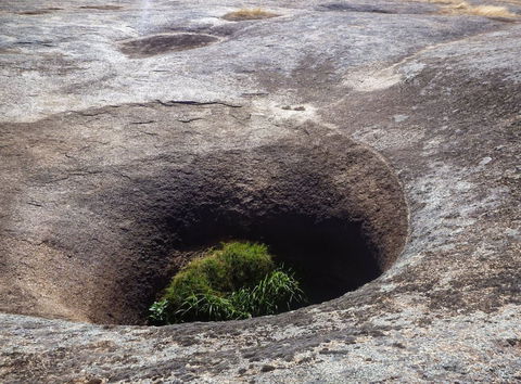Blowhole And The Rocks - QLD Tourism 0