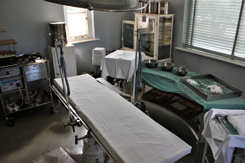 Carcoar Hospital Museum - QLD Tourism 1