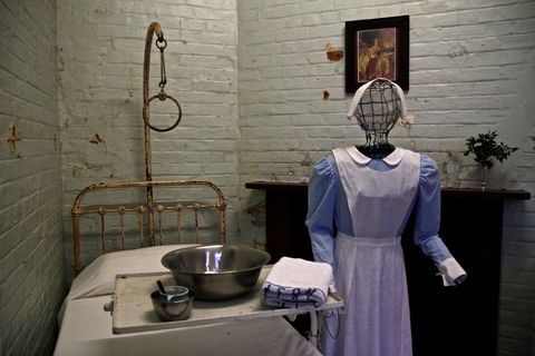 Carcoar Hospital Museum - QLD Tourism 2