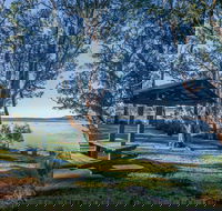 Queens Lake picnic area - Queensland Tourism