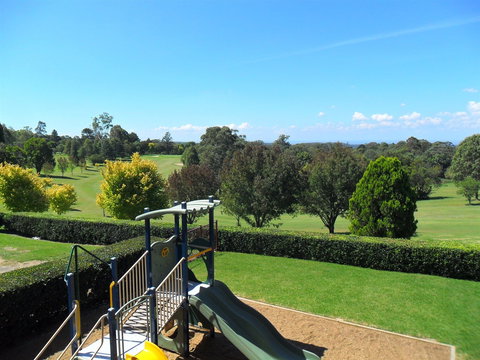 Springwood Country Club - QLD Tourism 1