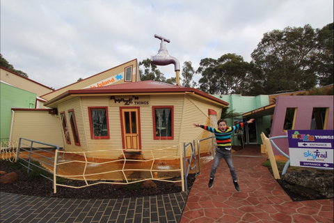 A Maze'N Things - Queensland Tourism 0