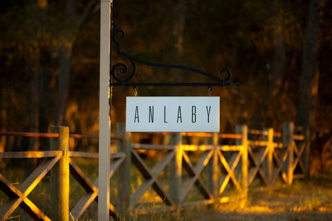 Anlaby - Queensland Tourism 2
