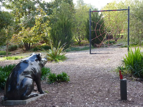 Children's Storybook Trail - Queensland Tourism 1