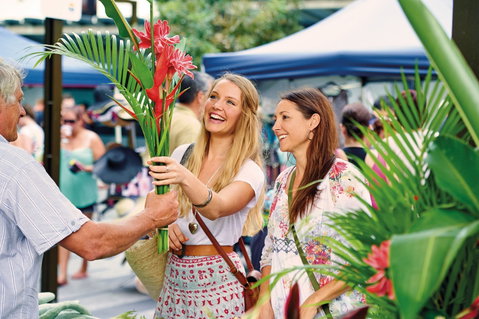 Cotters Markets - QLD Tourism 0