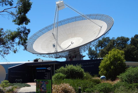 CSIRO Parkes Radio Telescope Visitor Centre - QLD Tourism 0
