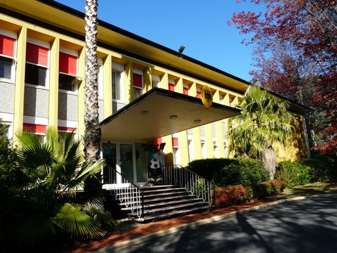 Germany, Embassy Of - Queensland Tourism 0