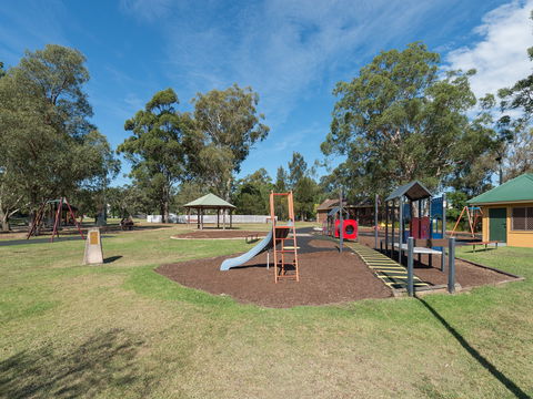 Glenbrook - QLD Tourism 0