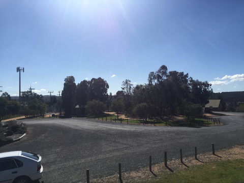 Grenfell Endemic Garden - QLD Tourism 1