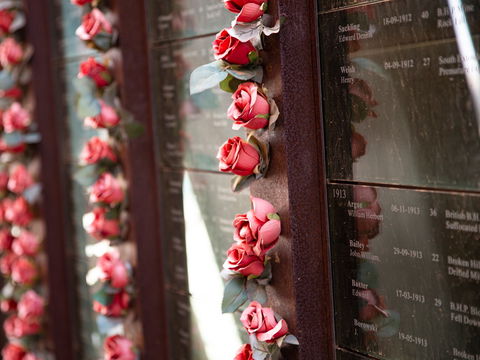 Line Of Lode Lookout And Miners Memorial - Queensland Tourism 2