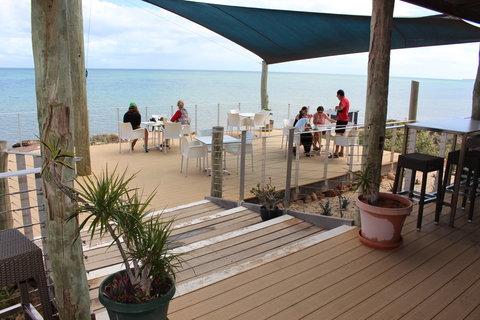 Ocean Park Aquarium - Queensland Tourism 2