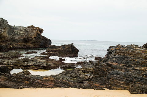 Snorkelling Mystery Bay - Queensland Tourism 1