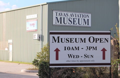 The Australian Vintage Aviation Society Museum - Queensland Tourism 2