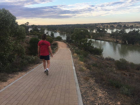 Waikerie Rotary Cliff Top Walk - QLD Tourism 0