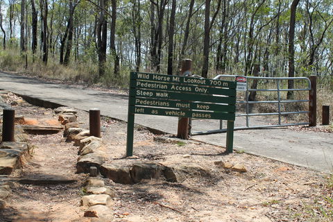 Wild Horse Mountain Lookout - Queensland Tourism 1