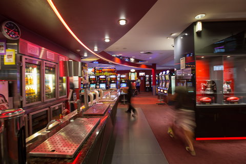 Ainslie Football And Social Club - Queensland Tourism 0