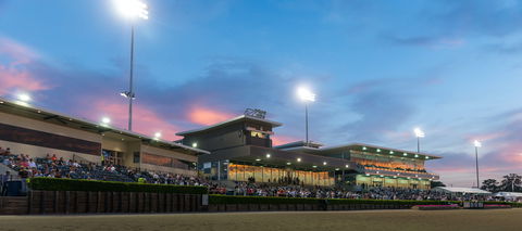 Club Menangle - QLD Tourism 0
