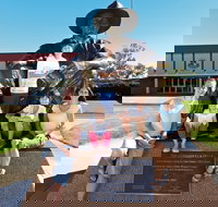 Cunnamulla Fella - QLD Tourism