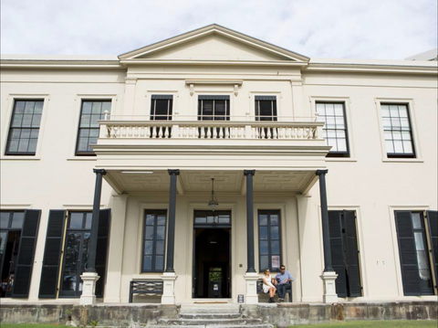 Elizabeth Bay House - Queensland Tourism 0