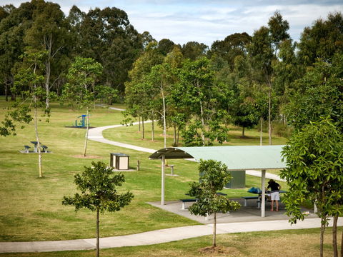 Logan River Parklands - QLD Tourism 1