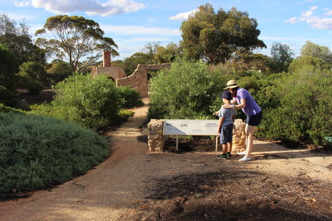 Loxton Community Conservation & Heritage Park - Queensland Tourism 0