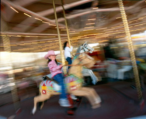 Merry-Go-Round - Queensland Tourism 0