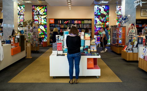 National Library Of Australia - Queensland Tourism 2
