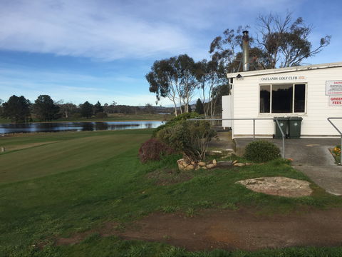 Oatlands Golf Course - Queensland Tourism 0