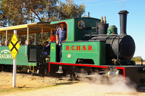 Red Cliffs Historical Steam Railway - QLD Tourism 2