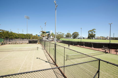Wests Tennis Club - Queensland Tourism 0