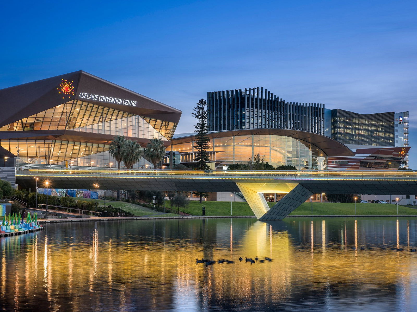  Queensland Tourism