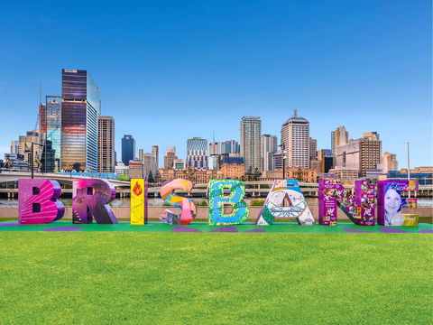 BRISBANE Sign - QLD Tourism 0