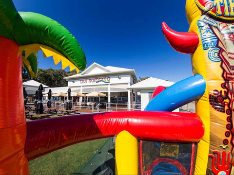 Club Narooma - Queensland Tourism 2