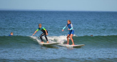 Gerroa Surf School - QLD Tourism 1