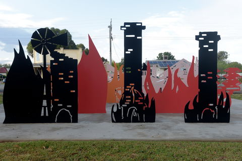 Lyrics, Landscapes And Lintels - Leeton Public Art Trail - Queensland Tourism 1