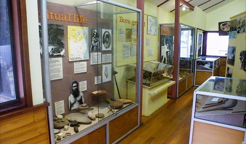 Minjungbal Aboriginal Cultural Centre - QLD Tourism 1