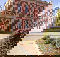 Northam Town Hall - Queensland Tourism