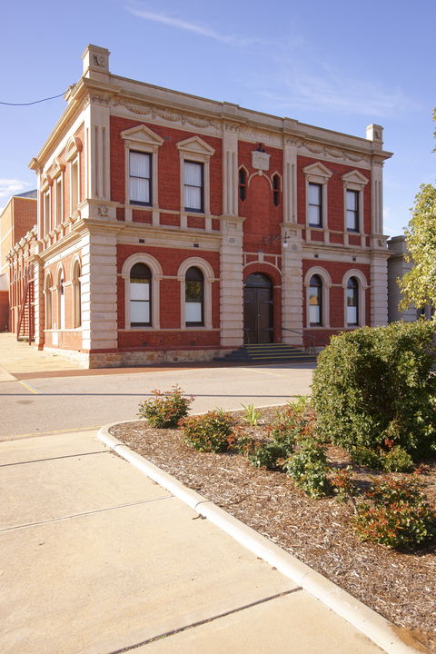Northam Town Hall - Queensland Tourism 0