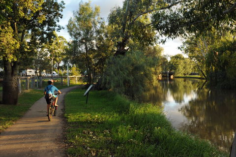 North Western Fishing Trail - QLD Tourism 0