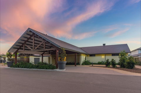Pacific Dunes Golf Club - QLD Tourism 0