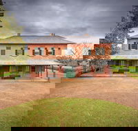 Rouse Hill Estate - Queensland Tourism