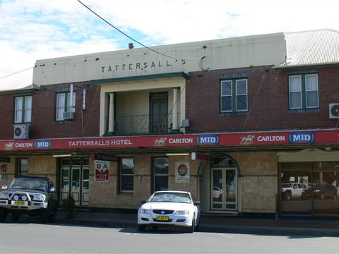 Tattersalls Hotel - Casino - QLD Tourism 0