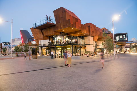 Yagan Square - Queensland Tourism 0