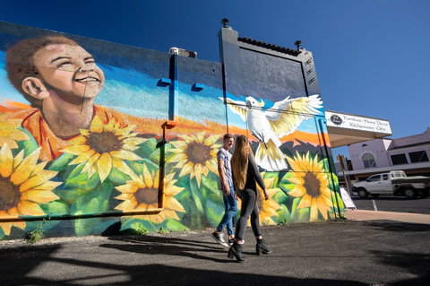 Art Trails In The Moree Plains - QLD Tourism 2