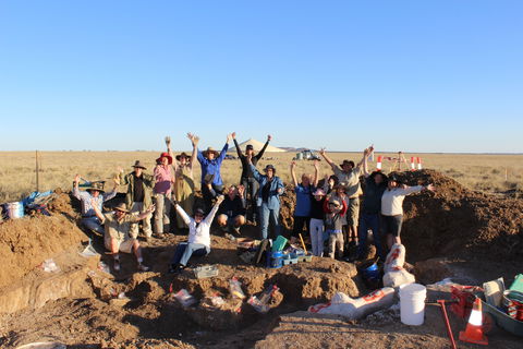 Australian Age Of Dinosaurs - QLD Tourism 1