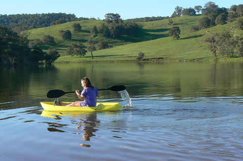 Drakesbrook Weir - QLD Tourism 1