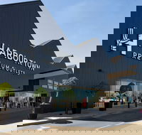 Harbour Town Premium Outlets - Queensland Tourism