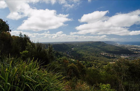 Illawarra Escarpment State Conservation Area - Queensland Tourism 0