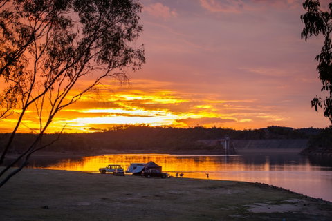 Lake Boondooma - QLD Tourism 1