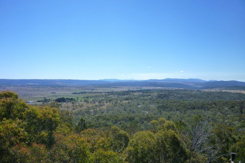 Mount Gladstone - Queensland Tourism 2